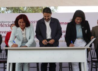 Firma Gobierno de Tecámac y el ISSSTE Convenio de Comodato y Donación de dos Clínicas