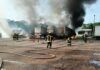 Registran incendio de varios tráileres en inmediaciones de complejo Pajaritos de Pemex