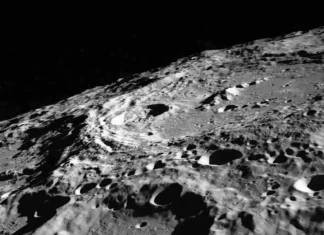 NASA planea la construcción de un reactor nuclear en la Luna