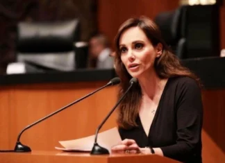 Se Comenta Solo Con / Se acabo la esperanza