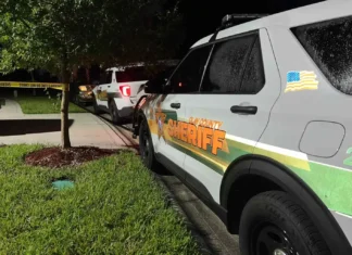 Niño de 14 años mató a sus padres en EU y llamó a la policía para entregarse