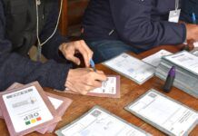 Textual-es / Decidirá Bolivia entre la izquierda y la derecha