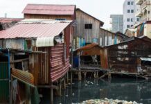 Esténtor Político / Alcaldesa de Tláhuac niega vivienda a los pobres, pero autoriza zonas residenciales