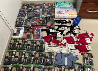 Capturan a Cuatro Farderos en Tecámac; Huían con 50 Paquetes de Ropa Interior