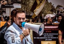 David Torres Cadena, el abogado mexicano experto en vencer denuncias falsas, presenta su impactante libro en el Congreso durante la marcha del 9S