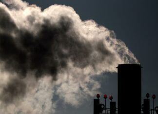 Niveles de CO2, causante del calentamiento global, aumentaron hasta nuevo récord