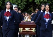 Despiden al cantante B King, asesinado en México