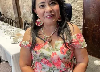 Poder Público / Mónica Ferreyra, valiente mujer y fiel defensora de la ley que denuncia lo que otros no se atreven