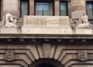 Banxico recorta en 25 puntos la tasa de interés y la deja en 7.25 %