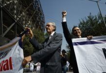Exjuzgadores protestan en CDMX para exigir el pago de su indemnización
