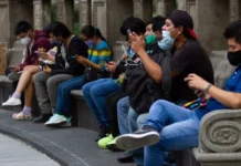 VisiónMX / Catoptrofobia política