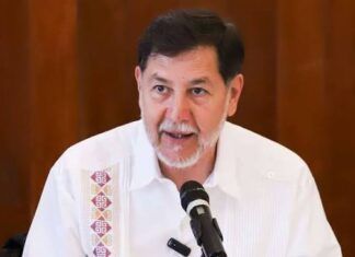Poder Público / Carlos Manzo no era Santo, pero si valiente y digno, no como Noroña.