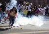 Manifestación por asesinato de alcalde de Uruapan terminó en violencia