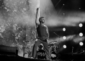 Robbie Williams reveló que su visión se ha deteriorado