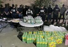 Clausuran fiesta clandestina con 300 menores de edad en Nuevo León; hallaron armas, dinero y alcohol