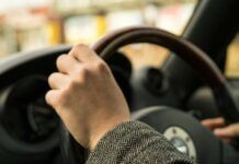 Exclusión económica y violencia, la realidad de las conductoras de plataformas en México
