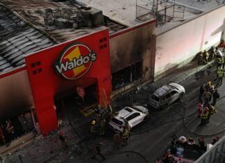 Imputan a Waldo’s por incendio en Hermosillo que dejó 24 muertos
