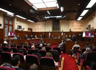 Ministros de SCJN renuncian a nuevas camionetas tras polémica
