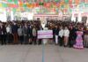 Alcaldesa Rosi Wong Romero entrega instrumentos musicales a la banda de guerra de la secundaria Justo Sierra