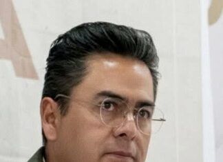 Lente Político / El alcalde Eduardo Medécigo en su burbuja, PARTE II