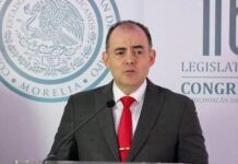 Poder Público / Agarrón legislativo