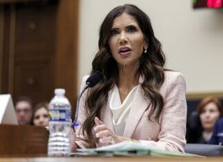 Varios sectores reciben con beneplácito la salida de Kristi Noem el Departamento de Seguridad Nacional de EU