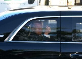 Trump insiste en su rechazo al nuevo ayatolá