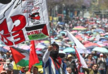 Maestros se enfrentan con Policía durante marcha de protesta en CDMX