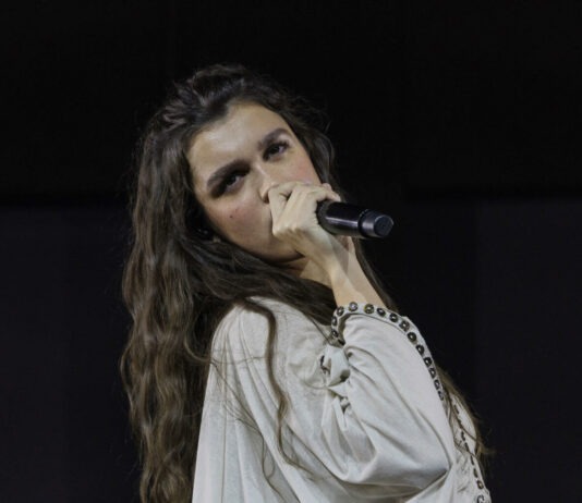 La cantante española Amaia Romero protagoniza el próximo concierto del Tiny Desk