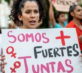 De la Ciudad / Fortalecer participación social y trabajo comunitario