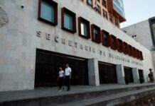 Reportan muerte de otro migrante mexicano bajo custodia del ICE