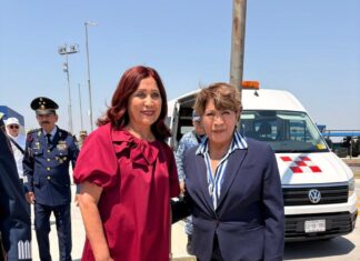 Alcaldesa Rosi Wong acompaña a la gobernadora Delfina Gómez en ceremonia de mando militar en la base aérea de Santa Lucia