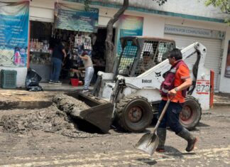 Gobierno de Azcapotzalco mantiene atención a población afectada por lluvias