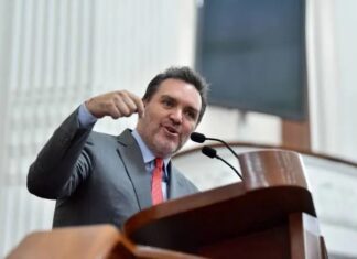 PAN va por mejora salarial para profesionales de la diplomacia en el exterior