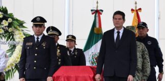 Poder Público / Nos tentamos el corazón para hacer justicia: Poncho