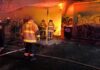 Elementos de Protección Civil de Tecámac atienden y controlan incendio en local comercial de la colonia Esmeralda