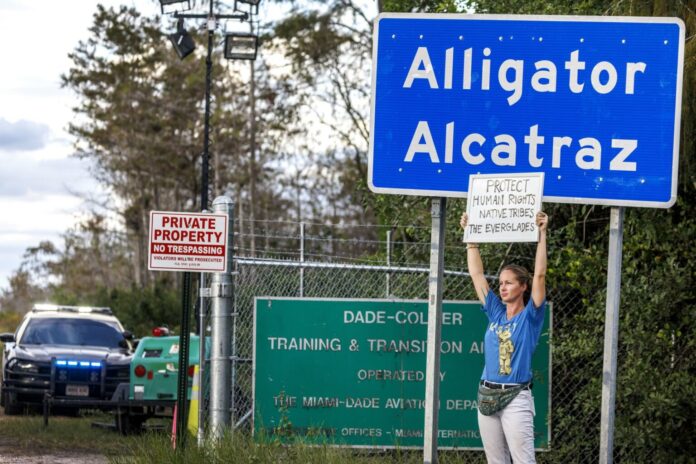 Florida planea el cierre de 'Alligator Alcatraz' por altos costes, según el New York Times