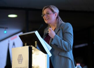 Sheinbaum niega amenazas contra Maru Campos, gobernadora de Chihuahua