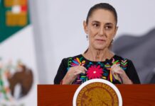 Palabras Más / ¿Crítica bajo control?