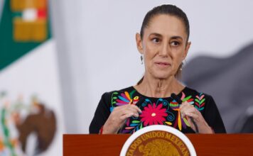 Palabras Más / ¿Crítica bajo control?