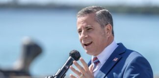 Condado de Miami-Dade revoca licencia de empresa que pretendía exportar petróleo a Cuba