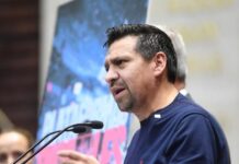 Ernesto Sánchez: «Quintana Roo debe declarar alerta sanitaria por sargazo en todas sus playas»