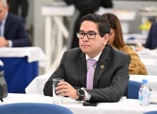 PAN solicita comparecencia de titular de SENER por derrame en el río Pánuco