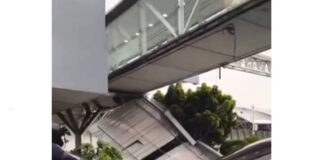 Se desprendió techumbre de puente peatonal en Terminal 1 del AICM