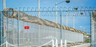 Migrante de Georgia muere bajo custodia del ICE