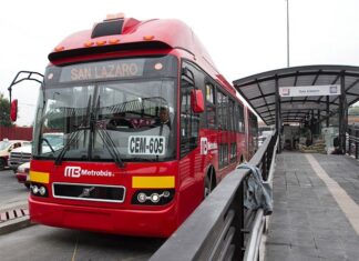Sheinbaum destaca que con el Metrobús se logró acabar con la “guerra por el pasaje” en la Ciudad de México