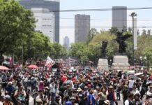 Palabras Más / ¡Ciudad de intocables!