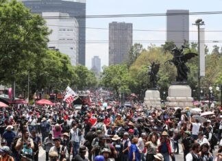 SSC CDMX abre investigaciones tras enfrentamientos durante marcha de la CNTE