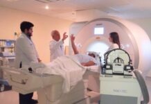 Llega a México el primer tratamiento sin cirugía para el Parkinson