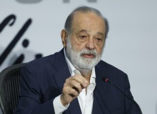 Presidente de Panamá se reúne con Carlos Slim y empresarios mexicanos